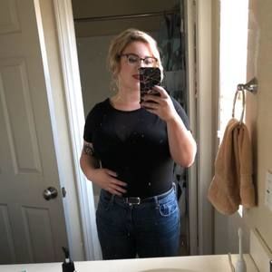 Meet your Posher, Marina